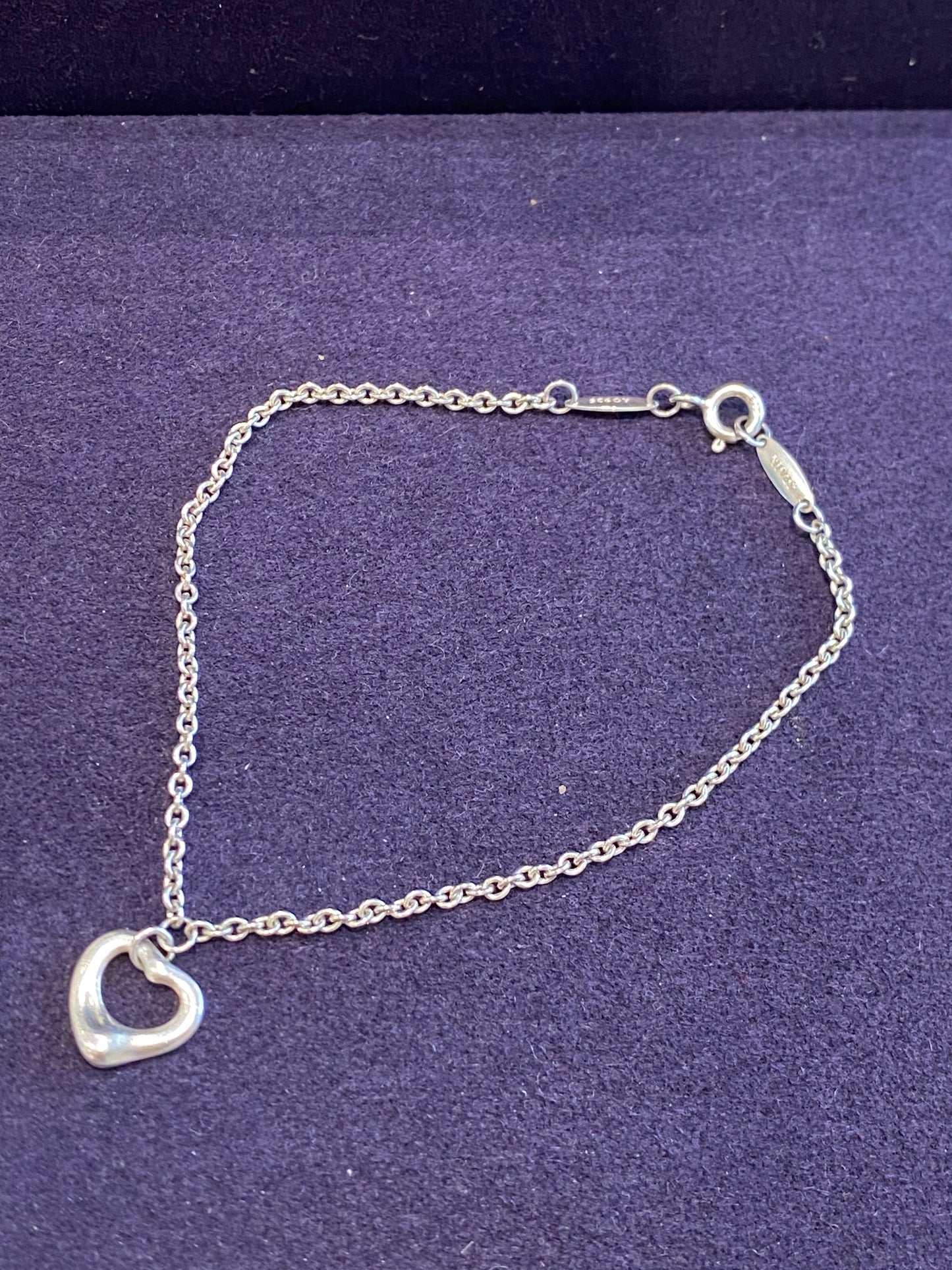 TIFFANY & Co, par Elsa Peretti (1940-2021) Bracelet "Open heart"