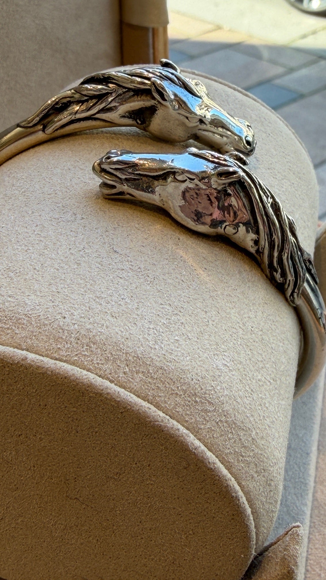 ARTHUS BERTRAND, BRACELET ARGENT TETES DE CHEVAUX
