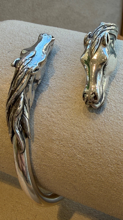 ARTHUS BERTRAND, BRACELET ARGENT TETES DE CHEVAUX