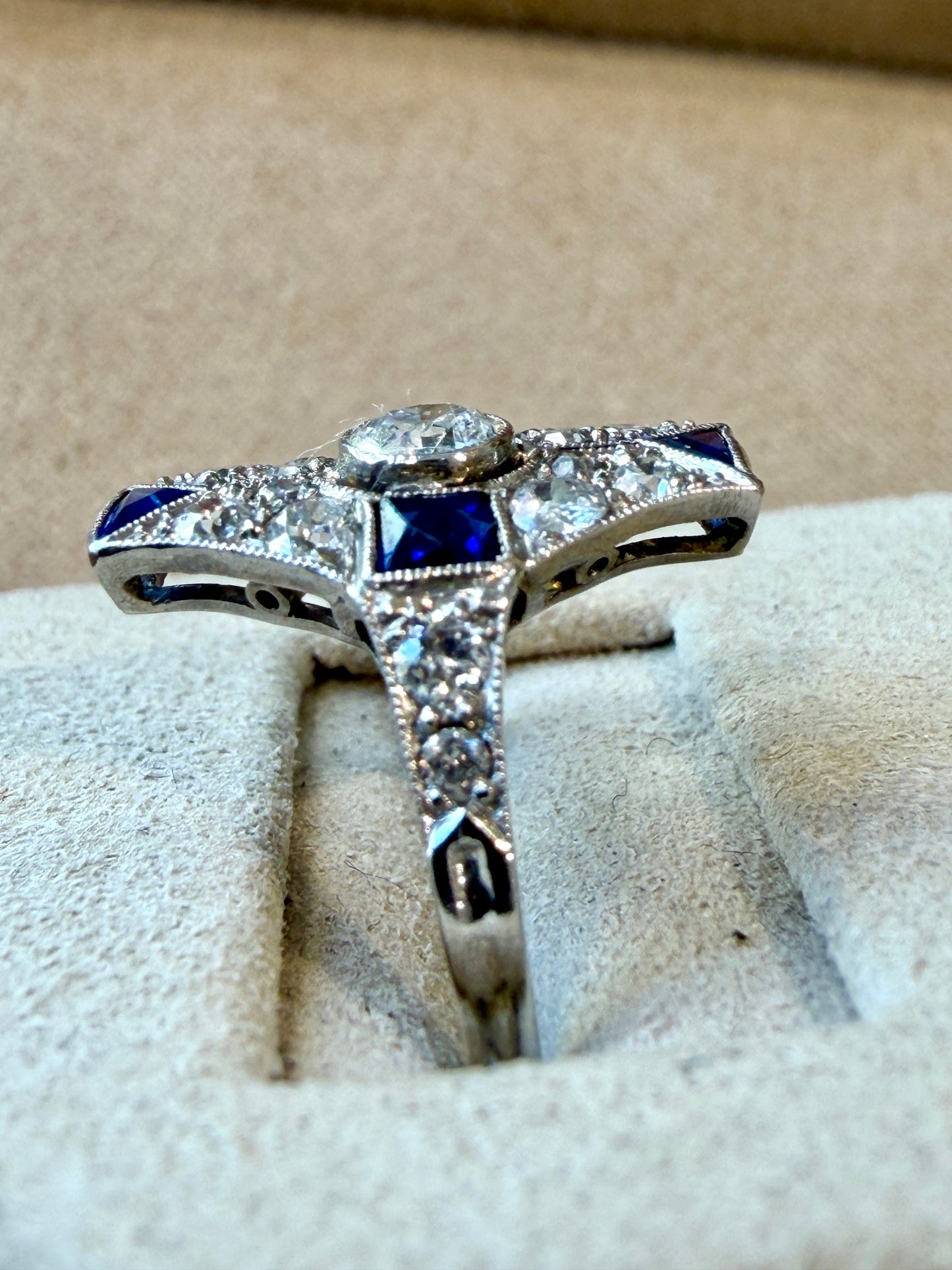 BAGUE ART DECO DIAMANTS & SAPHIRS VERNEUIL