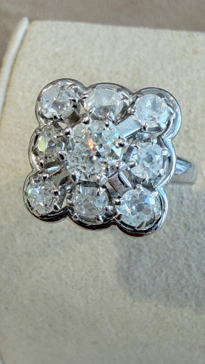MAUBOUSSIN, BAGUE PLATINE & DIAMANTS