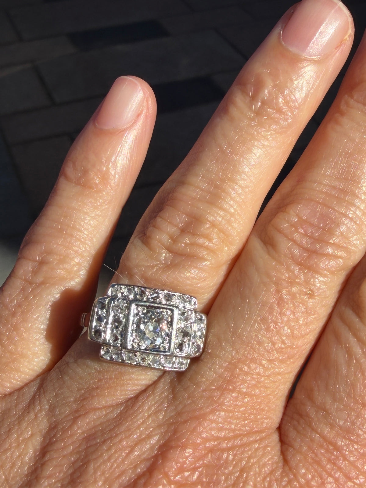 BAGUE ART DECO PLATINE & DIAMANTS