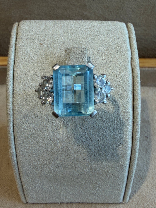 BAGUE EN PLATINE AIGUE MARINE & DIAMANTS