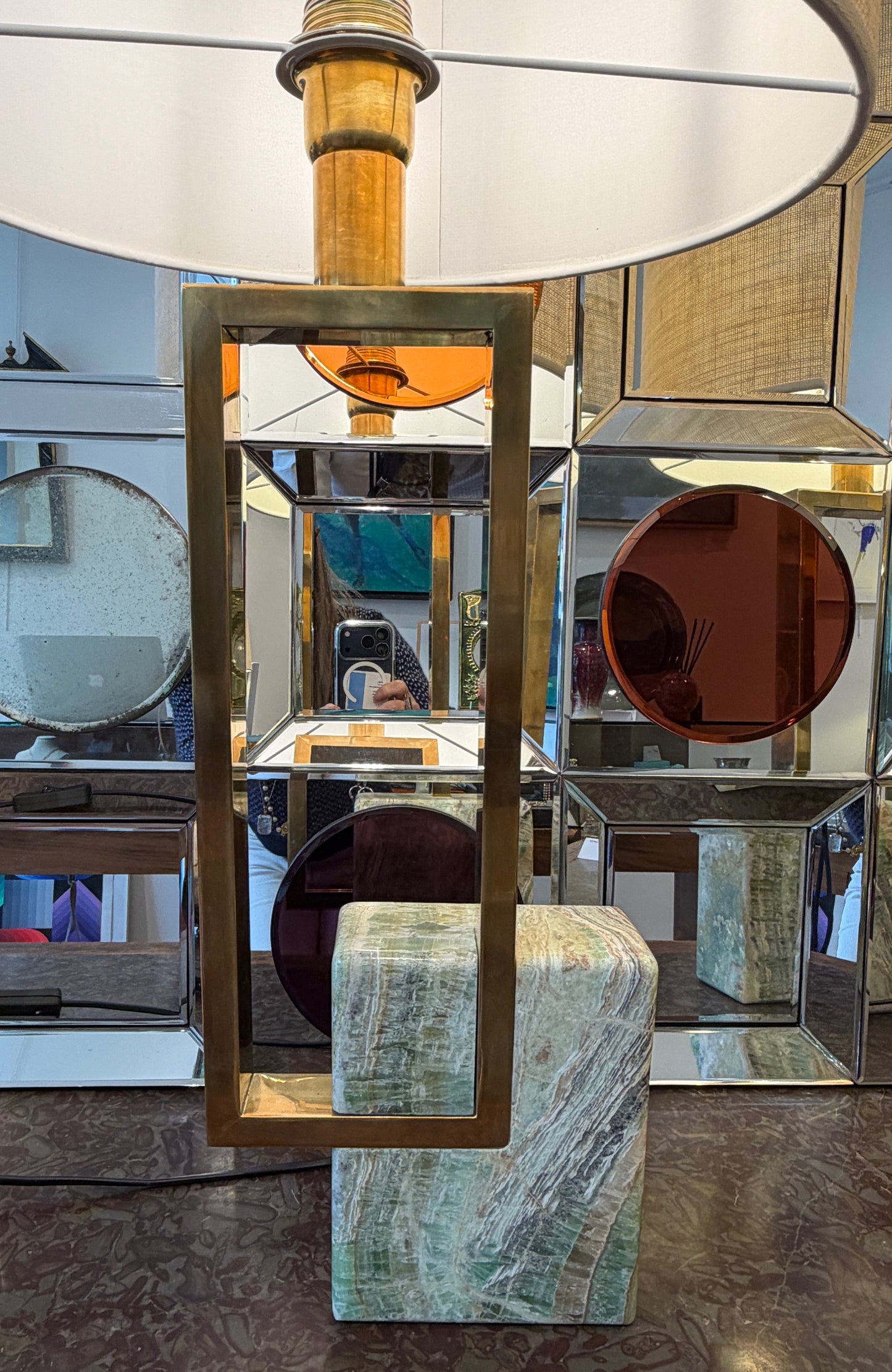 IMPORTANTE PAIRE DE LAMPES ITALIENNE EN MARBRE DU BRESIL