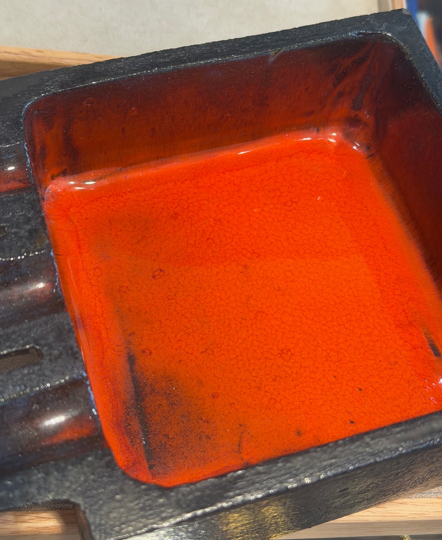 PERIGEM dans le goût de, CENDRIER BRUTALISTE