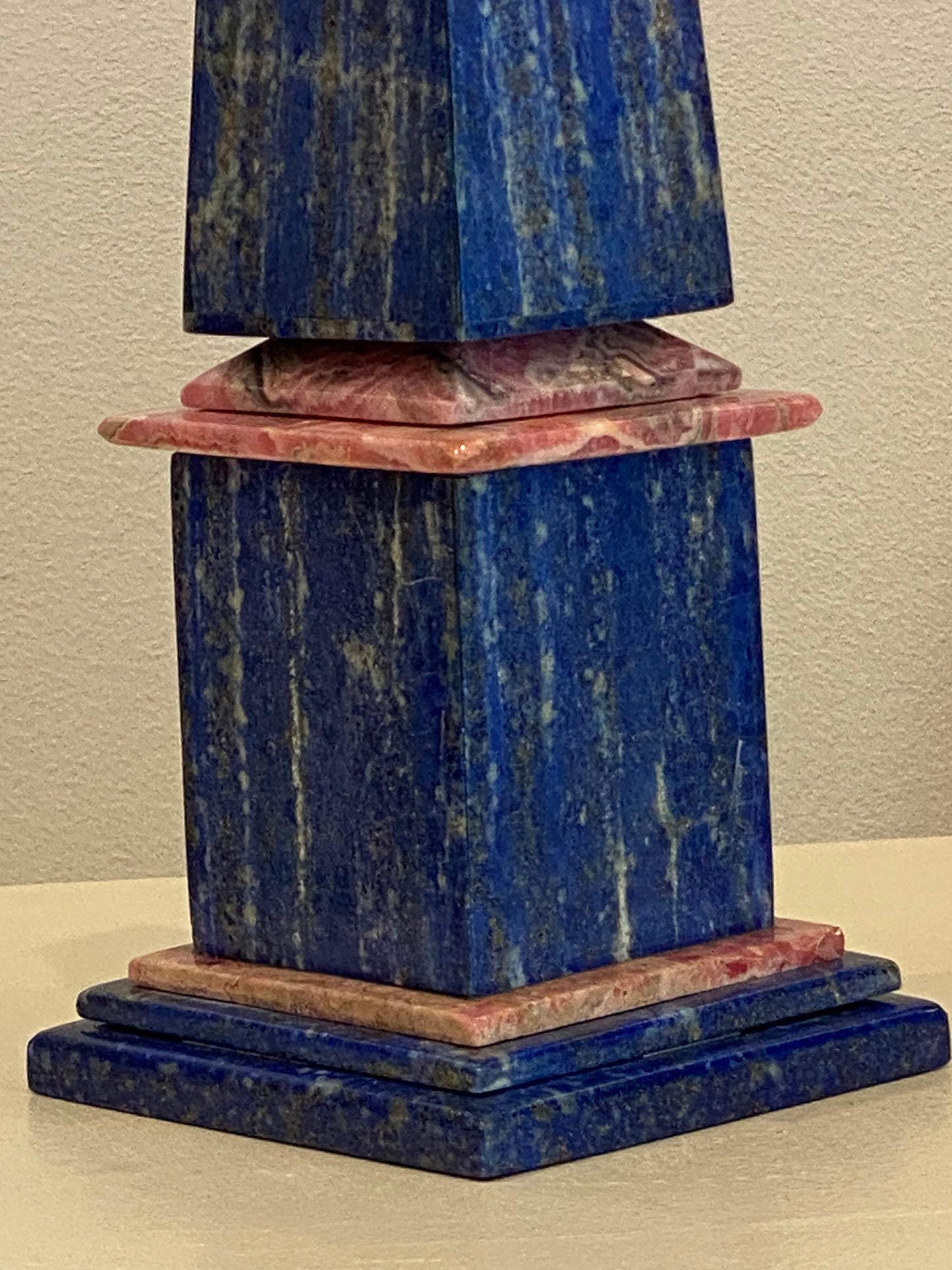 OBELISQUE LAPIS LAZULI & RHODOCHROSITE