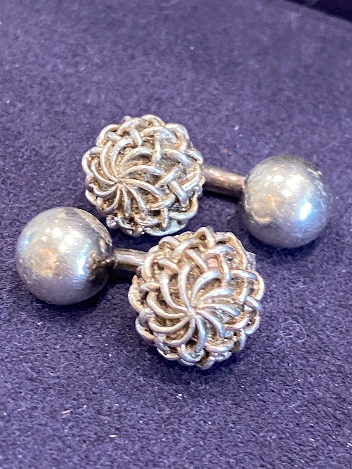 GAETAN DE PERCIN (1904-1994), PAIRE DE BOUTONS DE MANCHETTE EN ARGENT