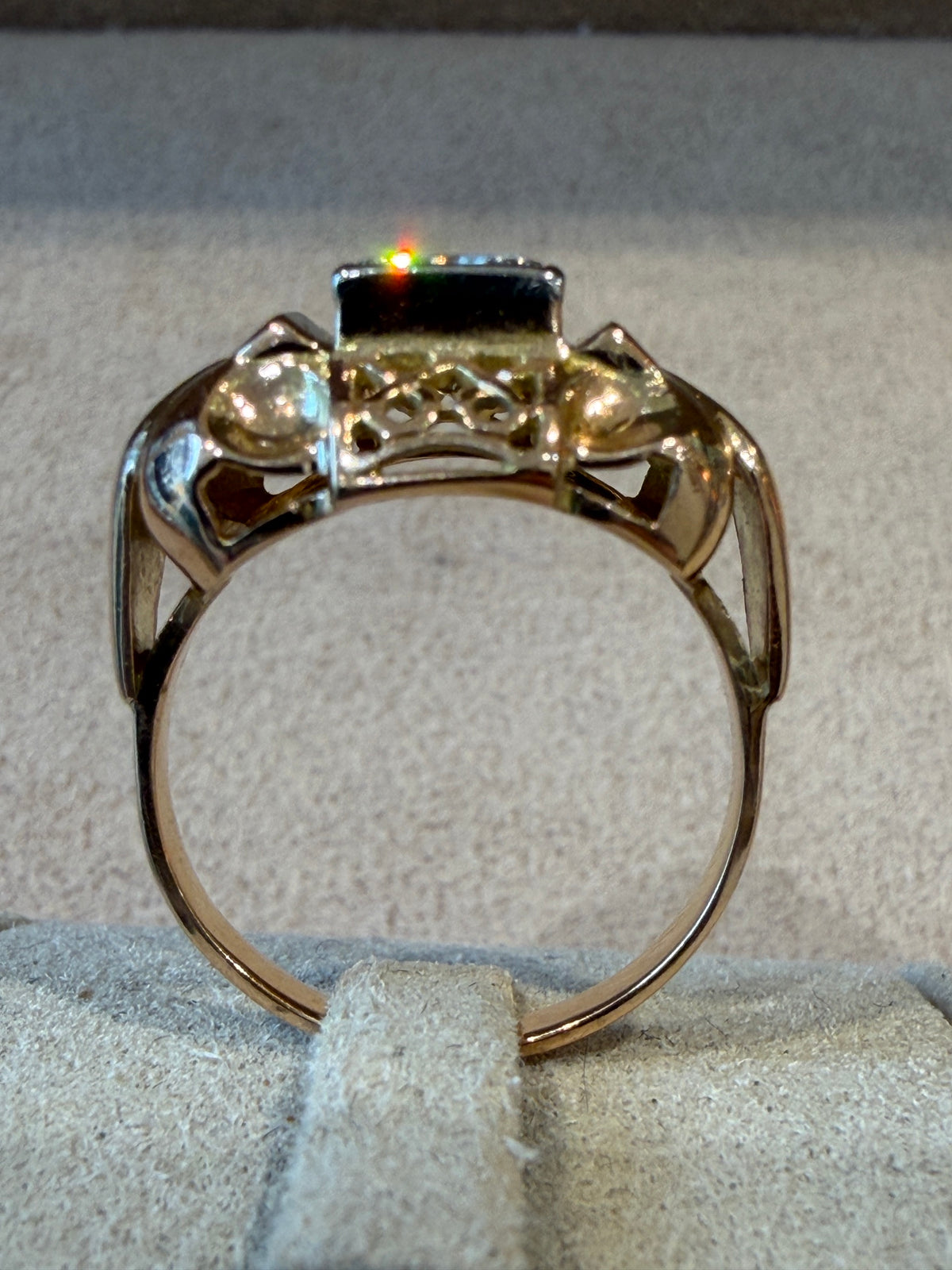 BAGUE TANK