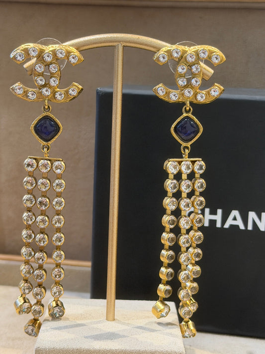 CHANEL BOUCLES D'OREILLES  CASCADE DE STRASS