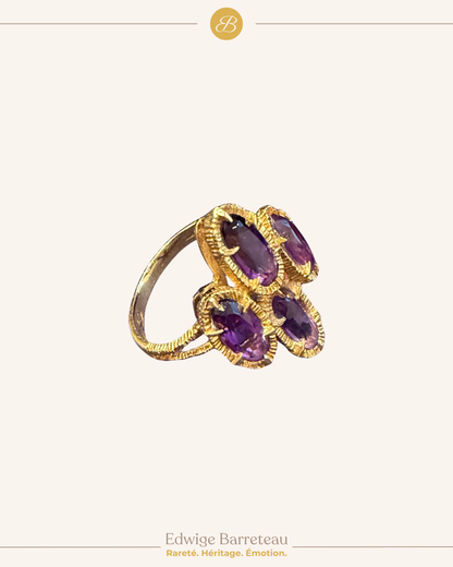 BAGUE SEVENTIES OR TEXTURE & AMETHYSTES