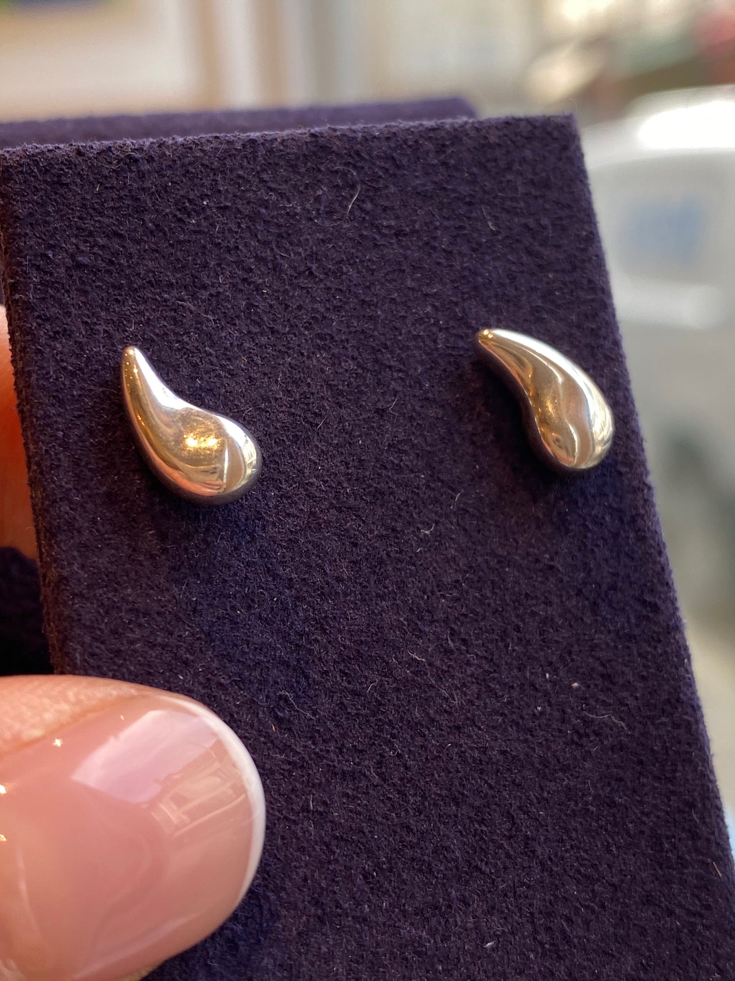 TIFFANY & Co, ELSA PERETTI (1940-2021) BOUCLES D'OREILLES "Larmes"